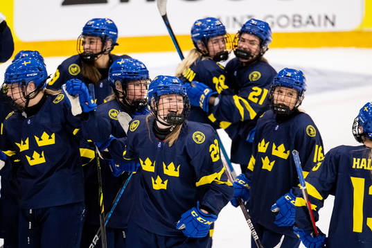 Isabelle Leijonhielm of Sweden celebrates