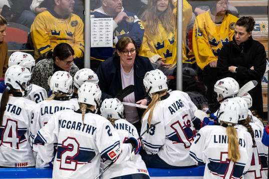 Head coach Katie Lachapelle of USA