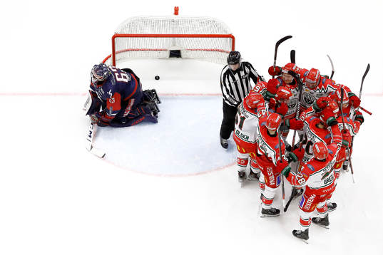 Bläddra bland fler bilder av Ishockey, SHL, Linköping - Frölunda