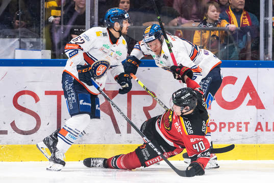 Luleås Tomi Sallinen mot Växjös Manuel Ågren och Ludvig