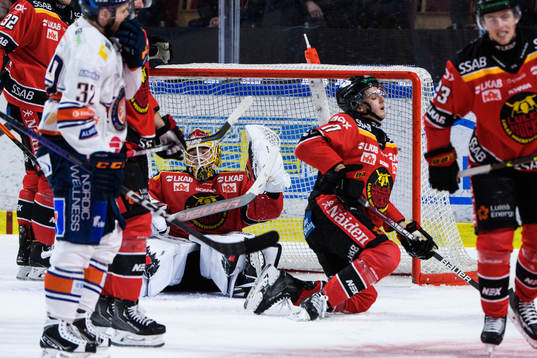 Luleås målvakt Matteus Ward, Isac Brännström och Jesper