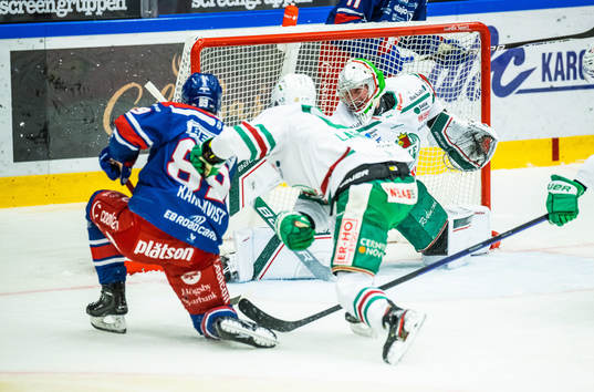 Oskarshamns Patrik Karlkvist mot Rögles Ludvig Larsson och