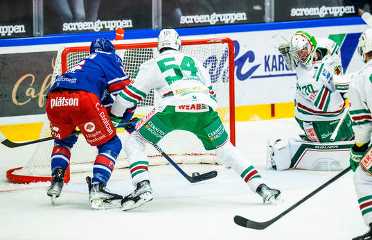 Oskarshamns Jiri Smejkal mot Rögles William Wallinder och