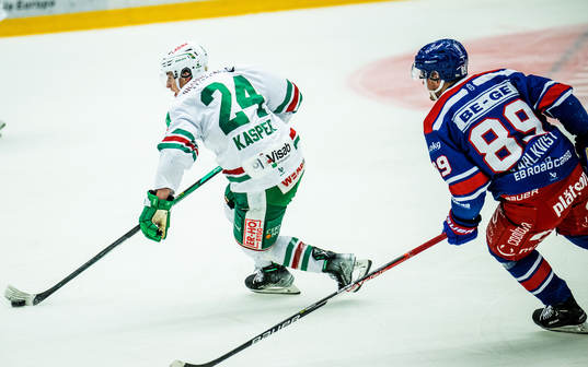 Rögles Marco Kasper och Oskarshamns Patrik Karlkvist