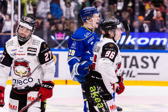 Leksands Emil Heineman jublar
