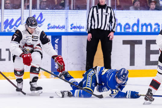 Malmö Redhawks Oliver Lauridsen och Leksands Justin Glenn