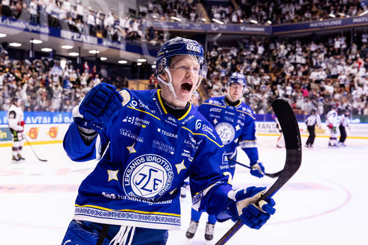 Leksands Emil Heineman jublar