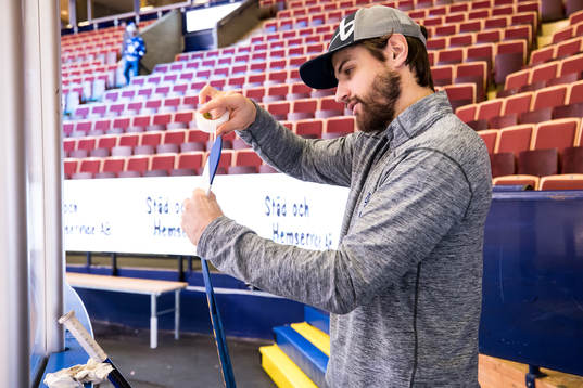 Leksands målvakt Mantas Armalis innan ishockeymatchen i