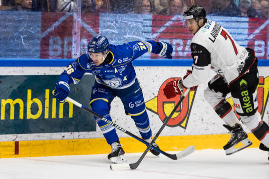 Leksands Patrik Noren och Malmö Redhawks Oliver Lauridsen