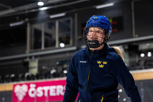 Astrid Lindeberg of Sweden at a practice session