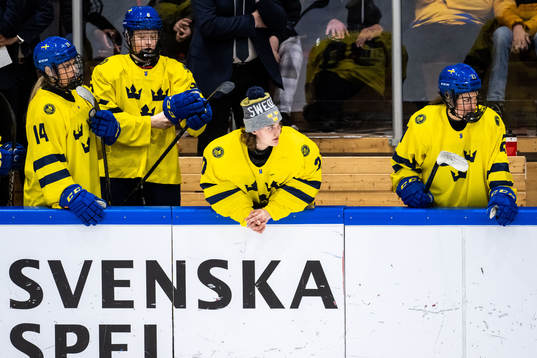 Tilde Utbult, Mira Markström, goaltender Felicia Frank and