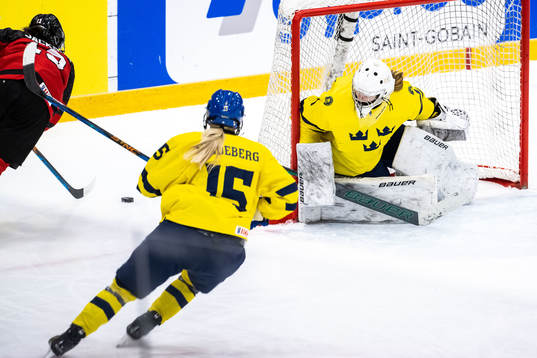 Goaltender Ida Henriksson of Sweden