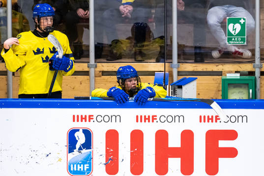 Jenna Raunio and Mira Jungåker of Sweden looks dejected