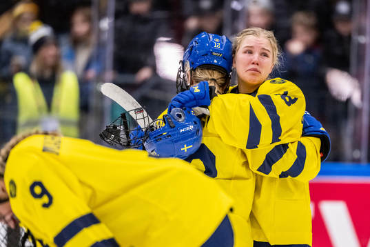 Moa Gustafsson of Sweden looks dejected