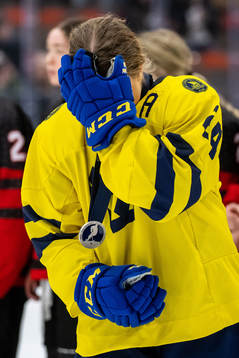 Ebba Hedqvist of Sweden looks dejected
