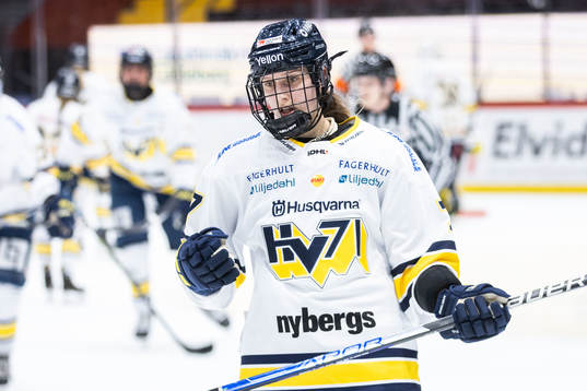 HV71s Ella Viitasuo deppar