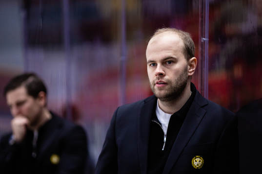 Brynäs tränare Filip Eriksson