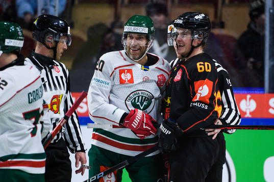 Frölundas Joel Lundqvist och Luleås Julius Honka