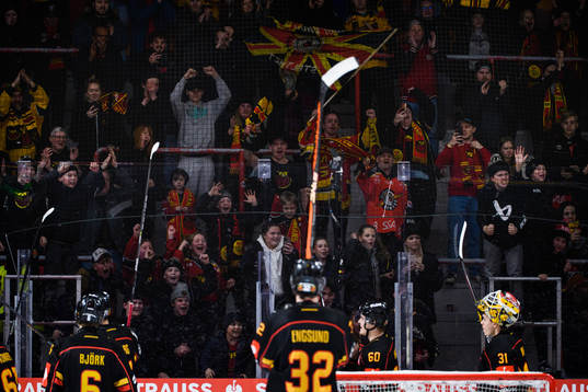 Luleås supportrar jublar