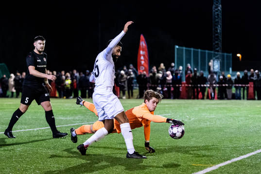 Helsingborgs Amin Al Hamawi och Hittarps målvakt Johan