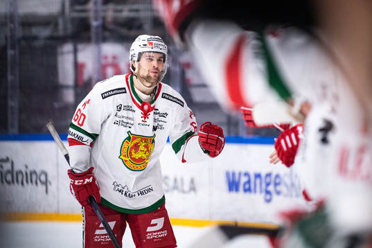 Moras Kalle Miketinac jublar