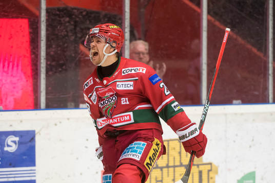 Modos Mikkel Aagaard jublar