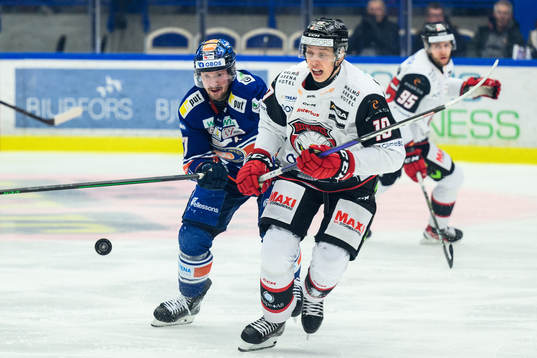 Växjös Martin Lundberg och Malmö Redhawks William Von
