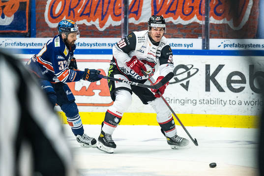 Malmö Redhawks Lance Bouma och Växjös Lukas Bengtsson