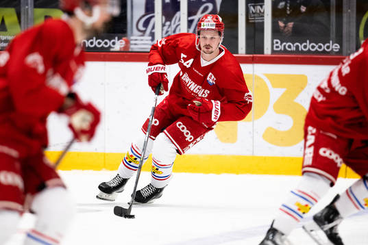Timrås Jonathan Dahlén