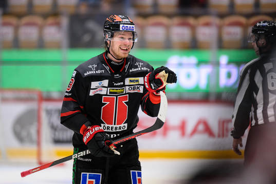 Örebros Christopher Mastomäki jublar