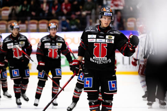 Örebros Marcus Hardegård jublar
