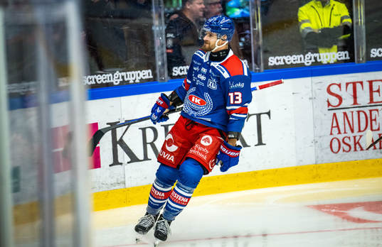 Oskarshamns Jiri Smejkal jublar