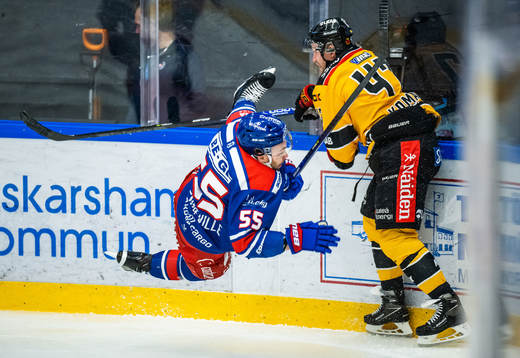 Oskarshamns David Quenneville och Luleås Leo Komarov