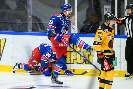 Oskarshamns Jiri Smejkal jublar