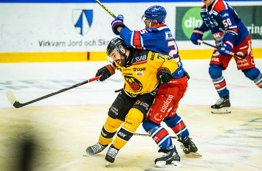 Luleås Linus Fröberg och Oskarshamns Johannes Salmonsson