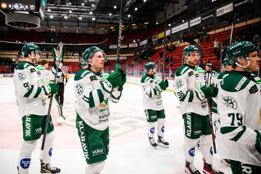 Färjestads Joakim Nygård jublar