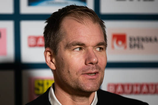 Färjestads huvudtränare Tomas Mitell