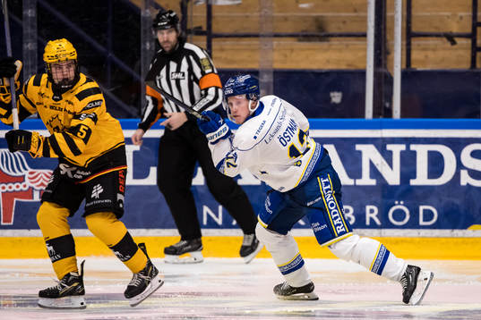 Leksands Kalle Östman och Skellefteås Axel Sandin-Pellikka