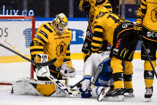 Skellefteås målvakt Linus Söderström