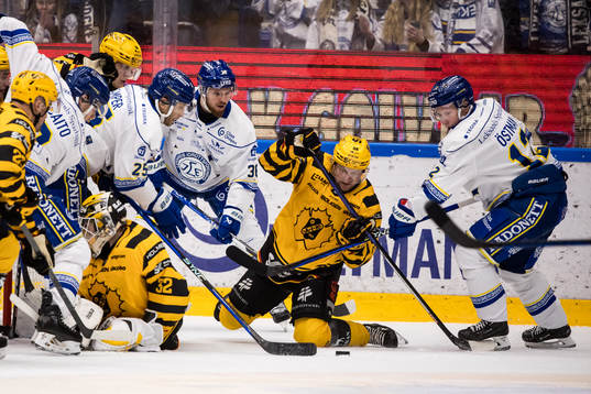 Skellefteås Oskar Nilsson och Leksands Kalle Östman och