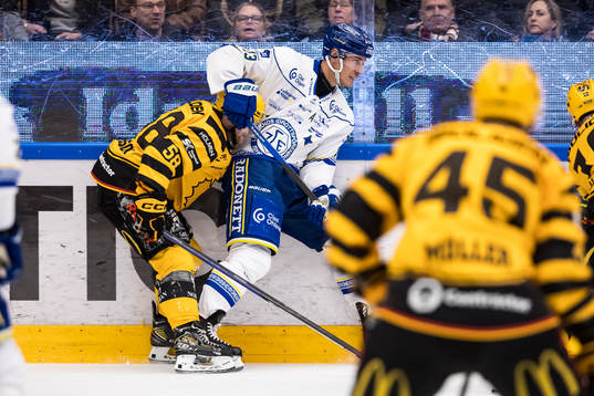 Skellefteås Oskar Nilsson och Leksands Jon Knuts