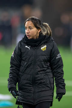 Häckens Assisterander tränare Bri Campos