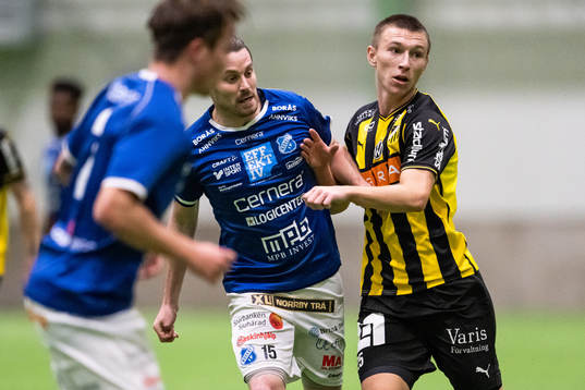 Norrbys Nino Osmanagić och Häckens Kristoffer Lund