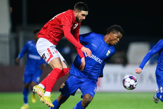 Degerfors Daniel Krezic och IFK Göteborgs Franklin Gabriel