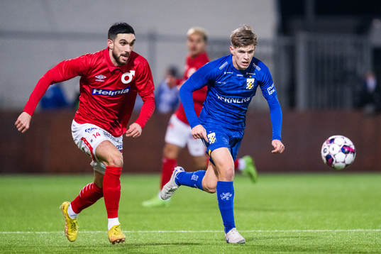 Degerfors Daniel Krezic och IFK Göteborgs Felix Eriksson