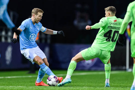 Malmö FFs Anton Tinnerholm och Randers Filip Bundgård