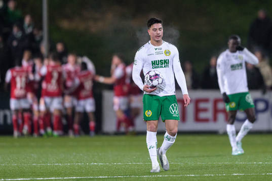 Hammarbys Jusef Erabi deppar