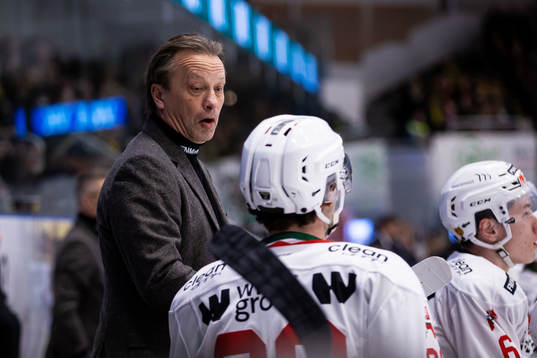 Moras assisterande tränare Örjan Lindmark