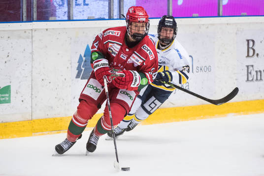 Modos Vendula Pribylova och HV71s Sanni Hakala