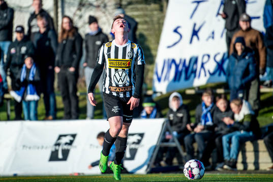 Landskronas Sam Hegdal deppar
